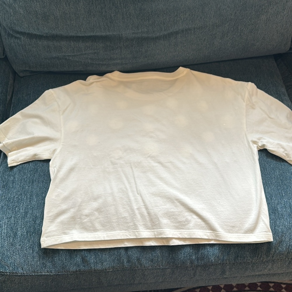 NWT! J CREW Cropped Tshirt with Crochet with floral appliqeacut - Picture 5 of 5